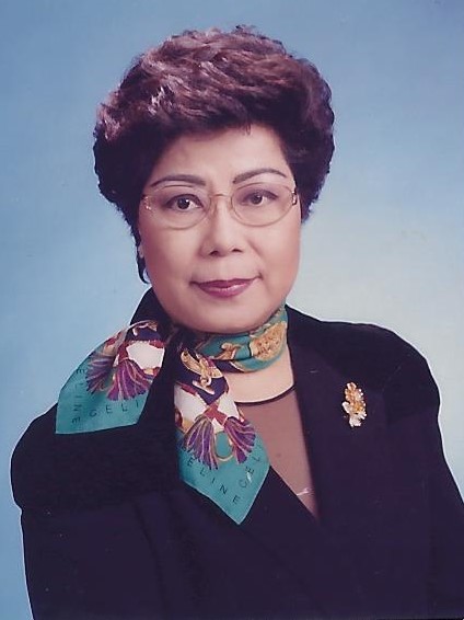 陳劍聲女士  MH┃理事會主席年期  1997-2007 (第廿八至〺二屆)